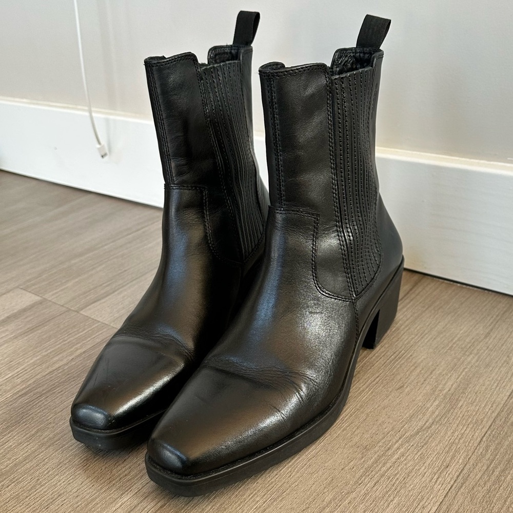 Black Leather Women's Boots